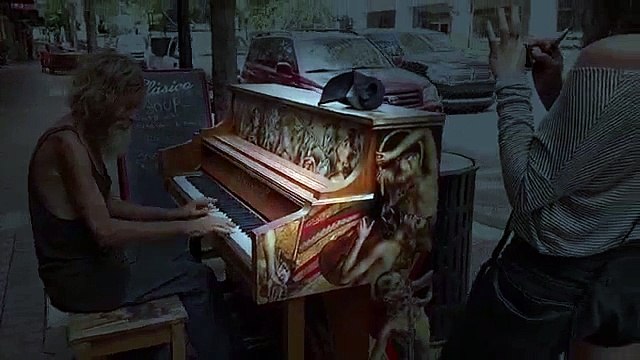 Homeless Man Plays Piano Beautifully (Sarasota, FL) (ORIGINAL)