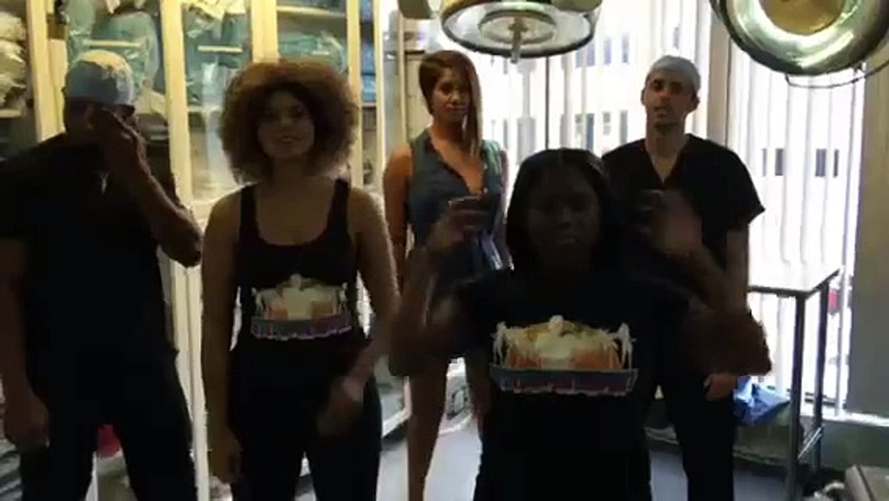 Dr Miami O.R. Booty Baking Cooking Dance Tutorial step x step