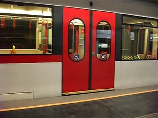 U-Bahn Wien - Ausfahrt Typ-T+T1 in die Wendeanlage Floridsdorf
