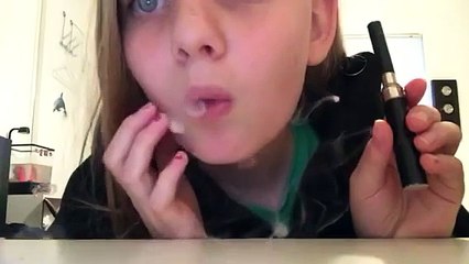 SMOKING A HOOKAH PEN!!!