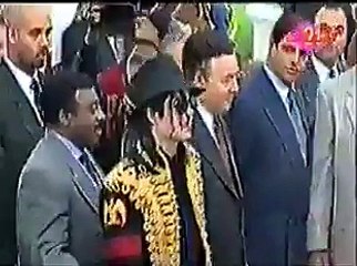 فيديو نادر وقتلي مايكل جاكسون جا التونس ههه