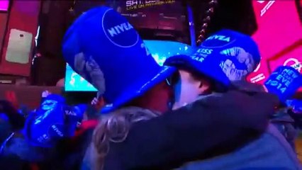 Raw: Times Square Ball Drop Brings in 2014