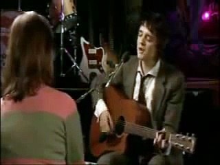 Pete Doherty - Music when the lights go out (acoustic)