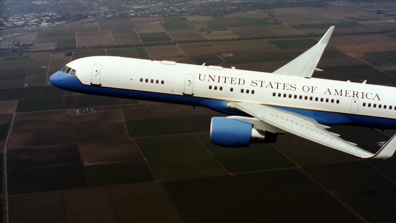 C-32 Aerials