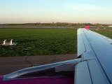 Airbus A320 Wizzair startuje z Okecia (czesc 1)
