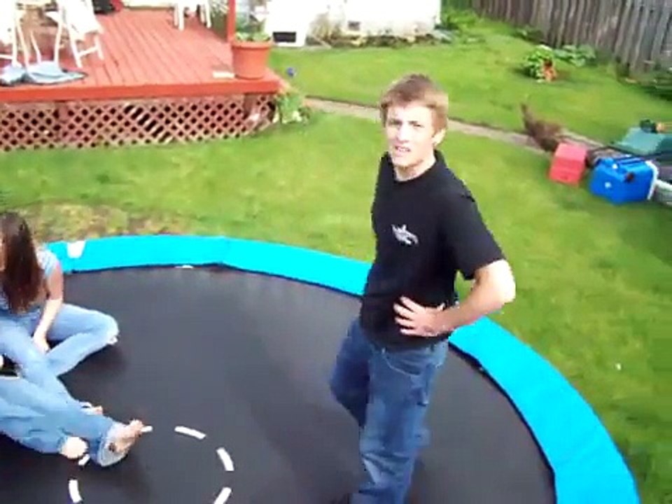 trampoline fight 2