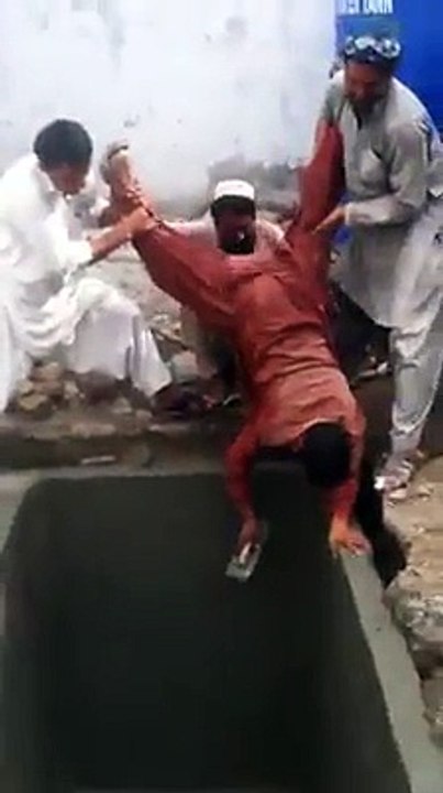 Pakistani civil Engineer
