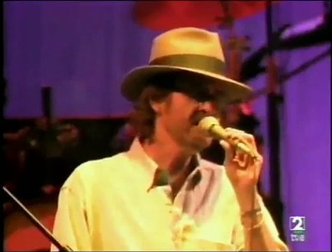 Luis Eduardo Aute y Silvio Rodriguez - Mano a mano - Queda la música