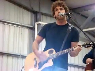 Billy Currington- She Knows What to do With a Saturday Night