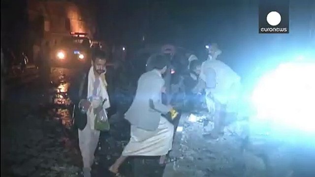 Atentados con coche bomba, bombardeos, sin tregua en el Yemen