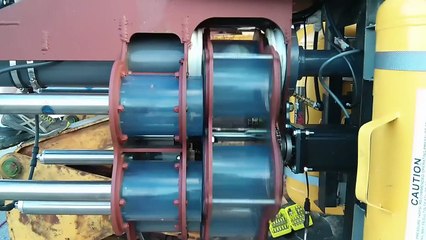 Giant Robot Duel - USA vs Japan