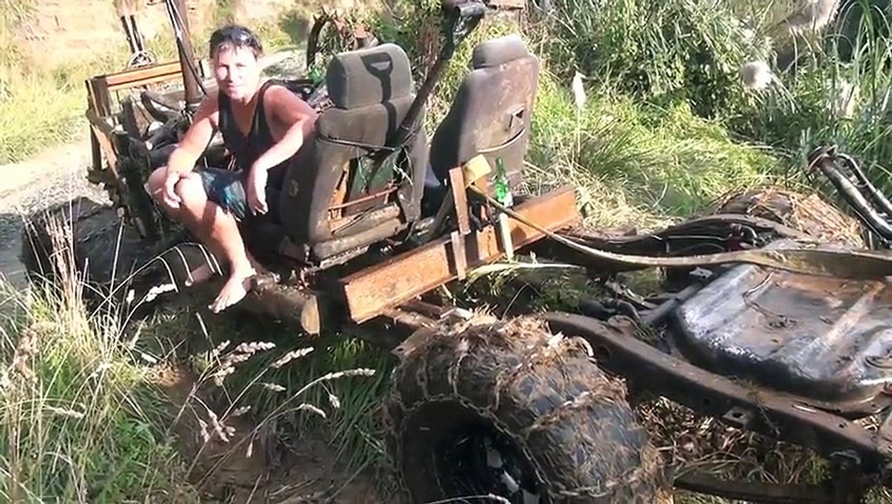 Ils ont fabriqué un camion capable de rouler sous l'eau ! Simplement génial !