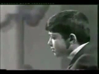 الطفل جواد فروغي يقرأ بصوت عبد الباسط عبد الصمد