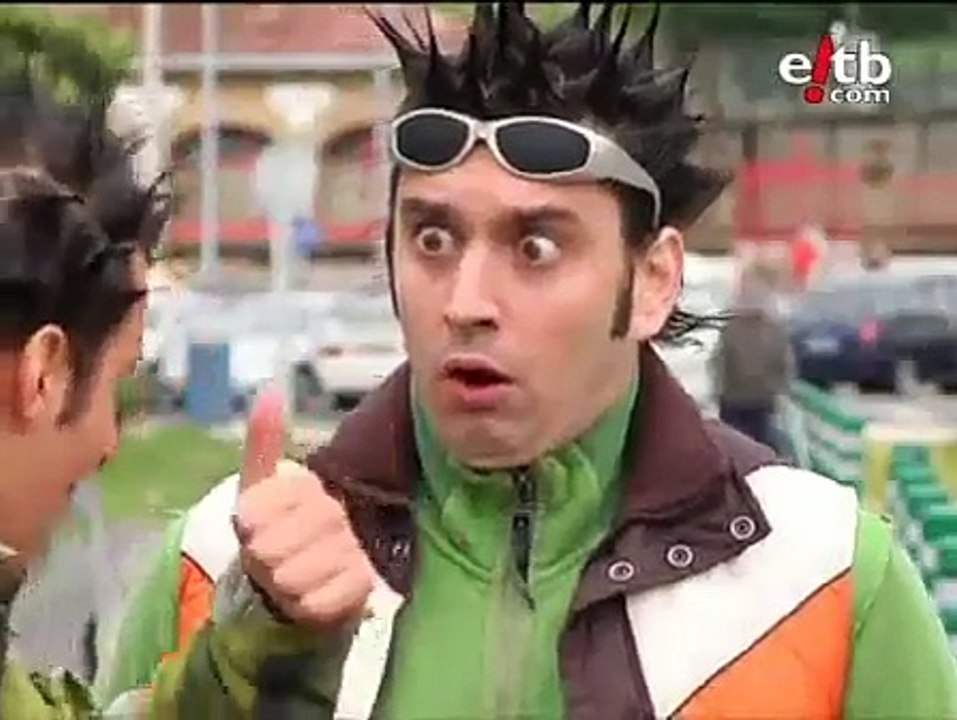 El jonan le enseña a conducir a la nere - vaya semanita