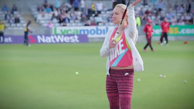 Rafael Nadal Slips on Grass and Maria Sharapova's Embarrassing Moment, Novak Djokovic Parties in Ibiza