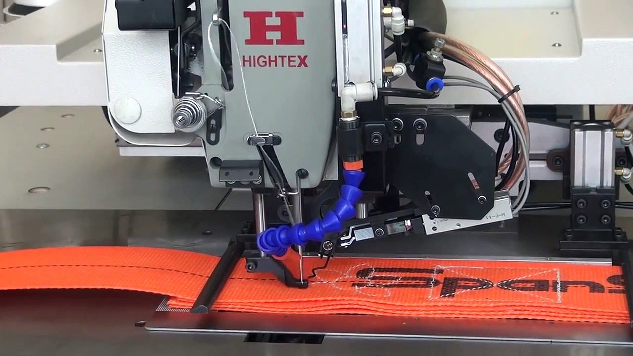 Automatic pattern stitcher with Barrel shuttle for heavy weight applications