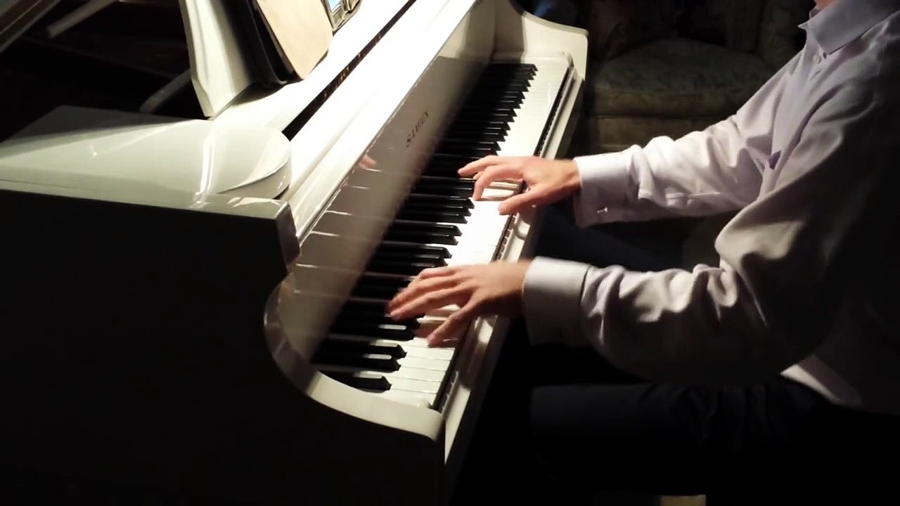 Prime Minister's Love Theme on Piano from Love Actually
