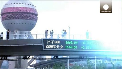 Nuevo desplome de las bolsas chinas, mientras 1.300 empresas suspenden cotización
