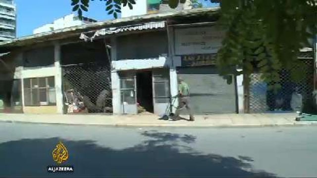 Austerity squeezes Greek family businesses