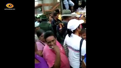 Vea cómo venden ayuda humanitaria que envían a Guasdualito