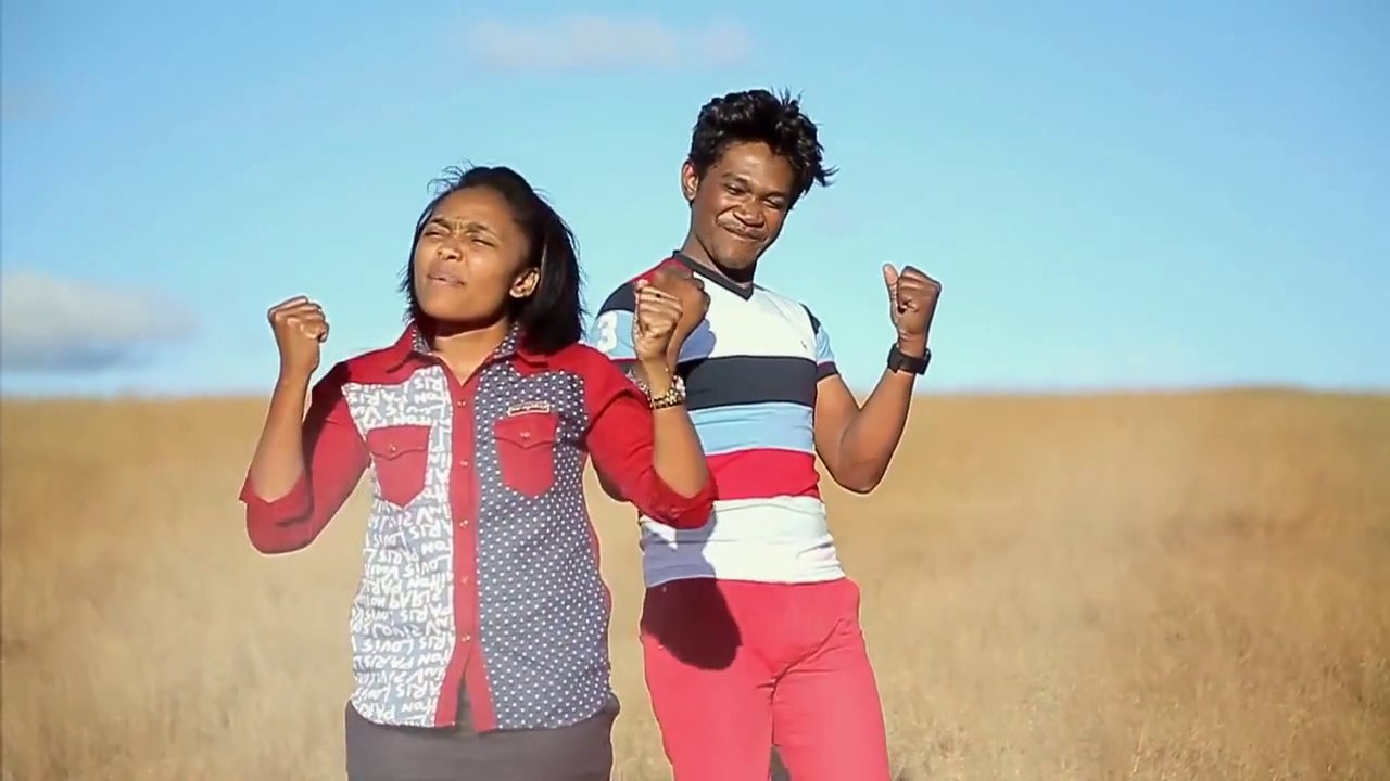 ISAAC DE PAUL ft GROUPE BA   -   Medley (gasy HD 2015 - malagasy)