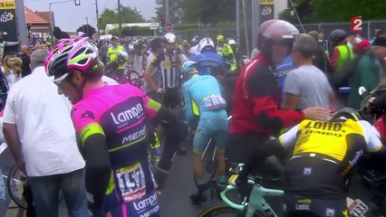 Tour de France : nouvelle chute à 23 km de l'arrivée entre Arras et Amiens