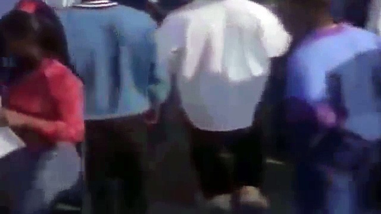 Dr. Dre feat Snoop Dogg "Nuthin' but a 'G' Thang" (With Lyrics)