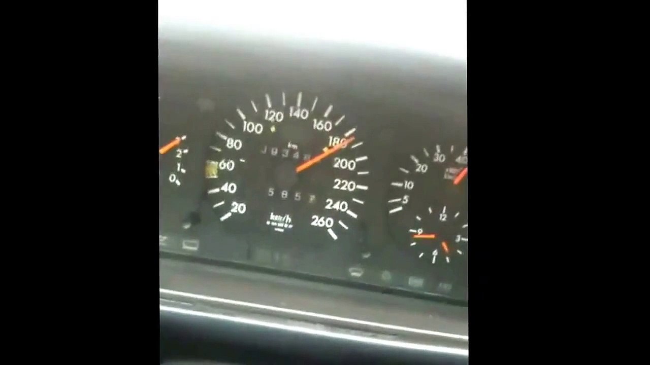 Mercedes-Benz E500 W124