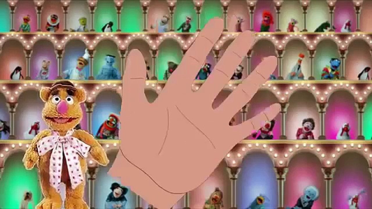 THE MUPPETS - Finger Family Song [Nursery Rhyme] Toy PARODY | Finger Family Fun