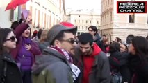 FLASH MOB A MONTECITORIO CONTRO IL GOVERNO BERLUSCONI - ROMA, 13.02.11