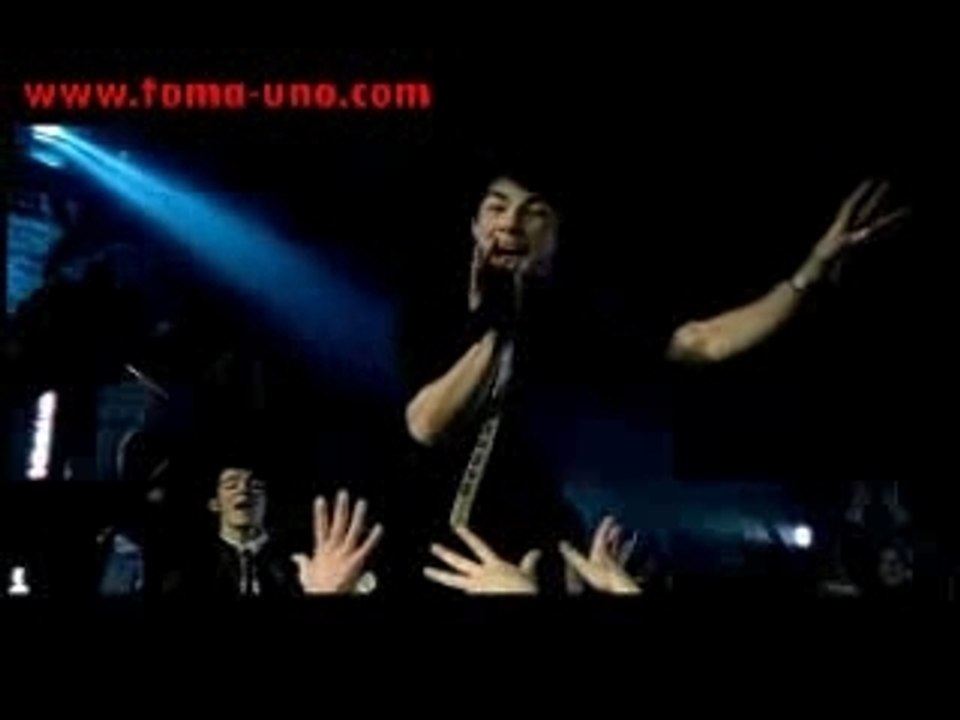 La Familia del Futuro - Videoclip