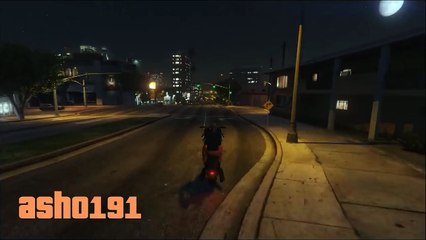 Cascade en moto dans le trou du Liquor Hole GTA V