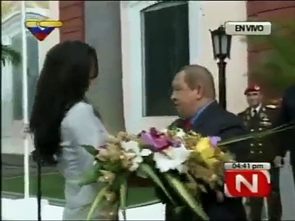 04 ENE 2011 Reunión Privada del Pdte Chávez con la Miss Mundo 2011 Ivian Sarcos