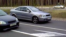 Honda Civic 1.6 b16a vs Opel Astra 2.0 turbo