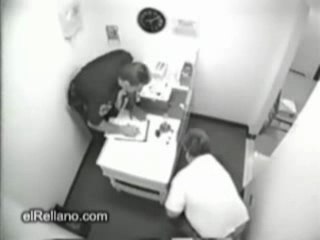 Régis au poste de police