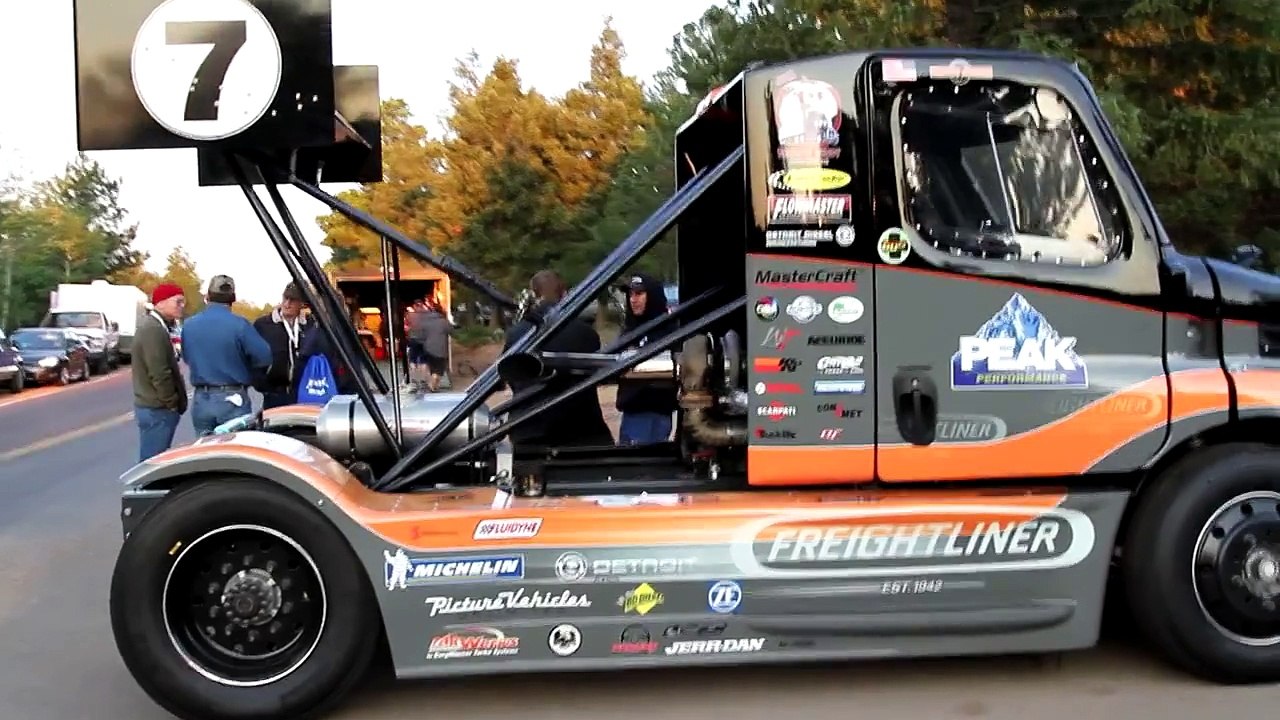 Pikes Peak 2012 Race Semi Gymkhana Drift Truck Size Matters