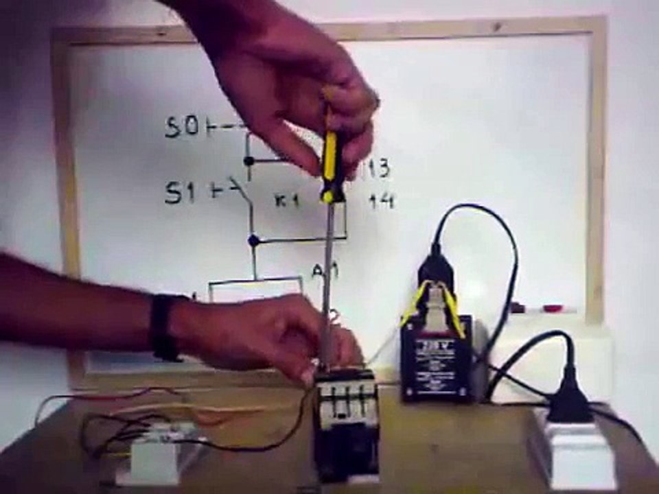 Contatores - Como ligar um contator na botoeira pelo esquema de comando