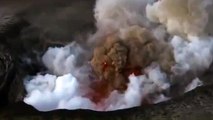 SHOCK WAVES from the Icelandic Volcano: Amazing Footage of the Icelandic Volcano [Eyjafjallajökull]