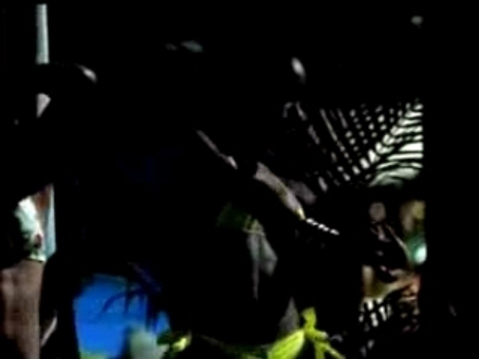 112 (feat. Ludacris) - Hot & Wet