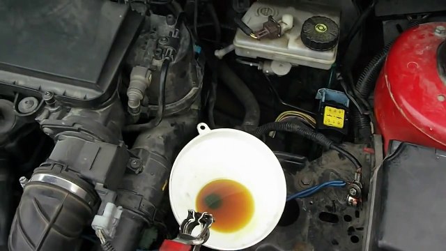 Cum sa schimbi uleiul la cutie viteze Peugeot 206 1.4 Hdi