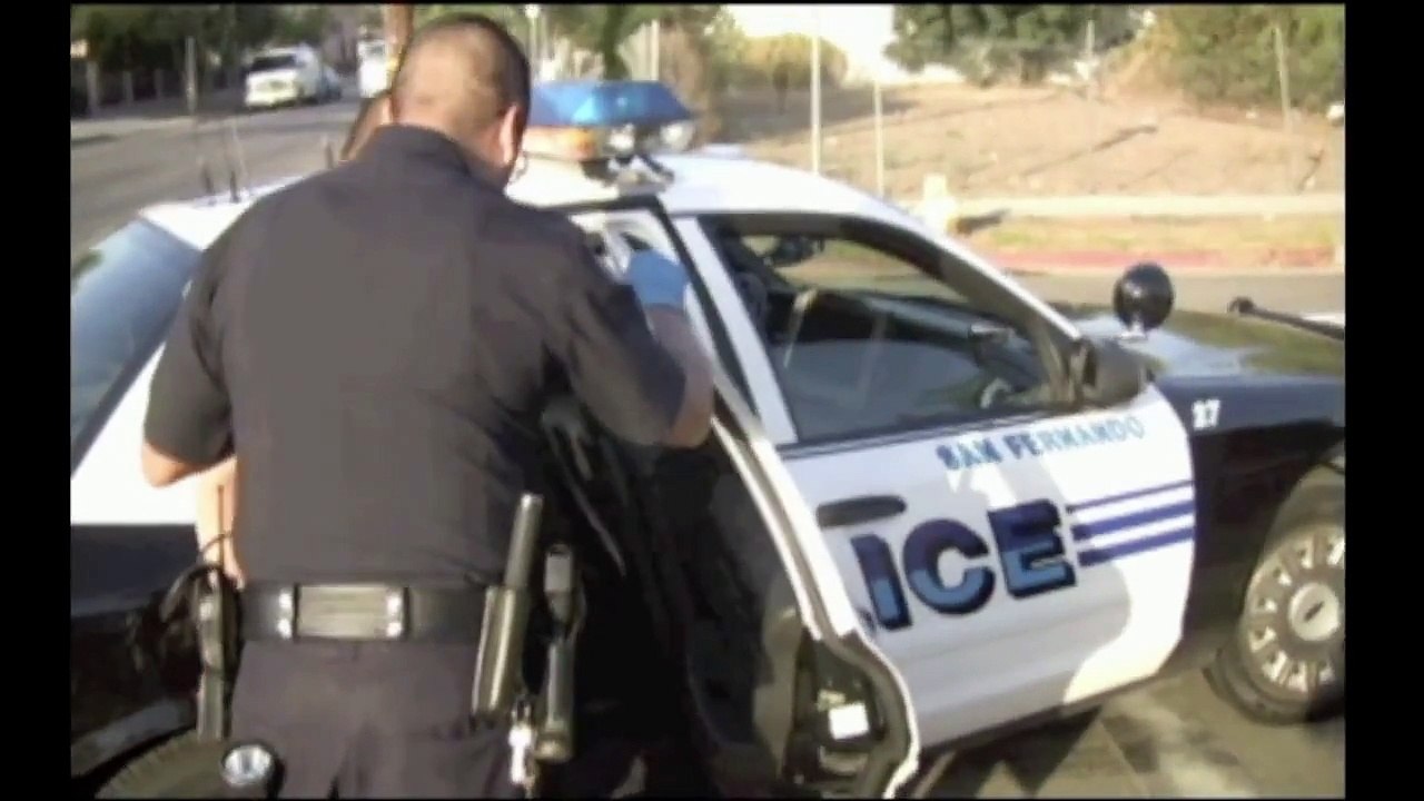 San Fernando Police & D.E.A Drug Bust