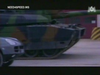 Porsche CayenneS vs CharLeclerc