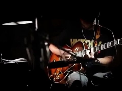 Amy Winehouse Valerie Cover Drum Beat + Hollow Body Guitar Instrumental Karaoke mp4