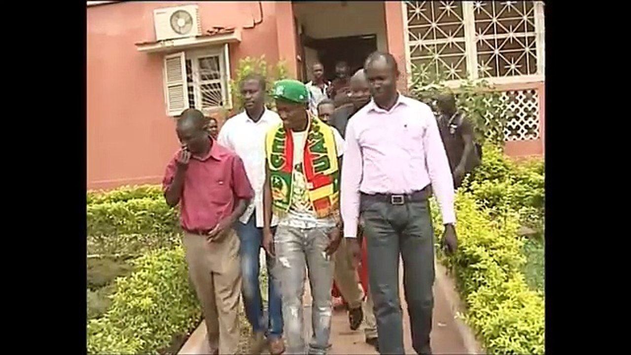 Bocundji Cá em ação social na Guiné-Bissau