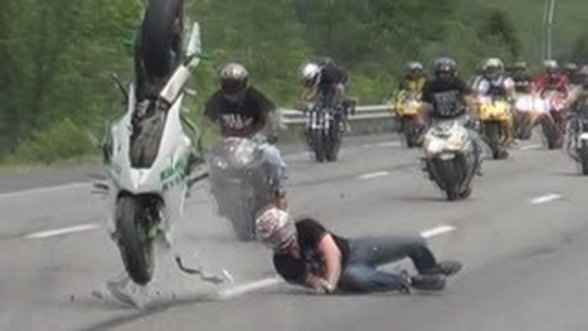 Motorcycle CRASH Compilation Video 2014 Stunt Bike CRASHES Motorbike  ACCIDENT Stunts FAIL GONE BAD - video Dailymotion