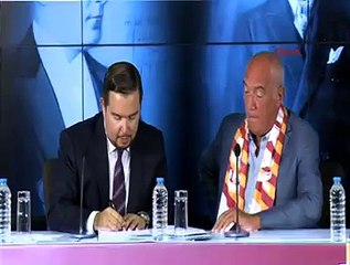 Galatasaray'da Nedim Özbey imzayı attı!