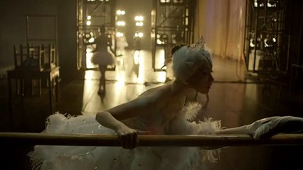 Brand new model Galaxy S6 Edge available in market