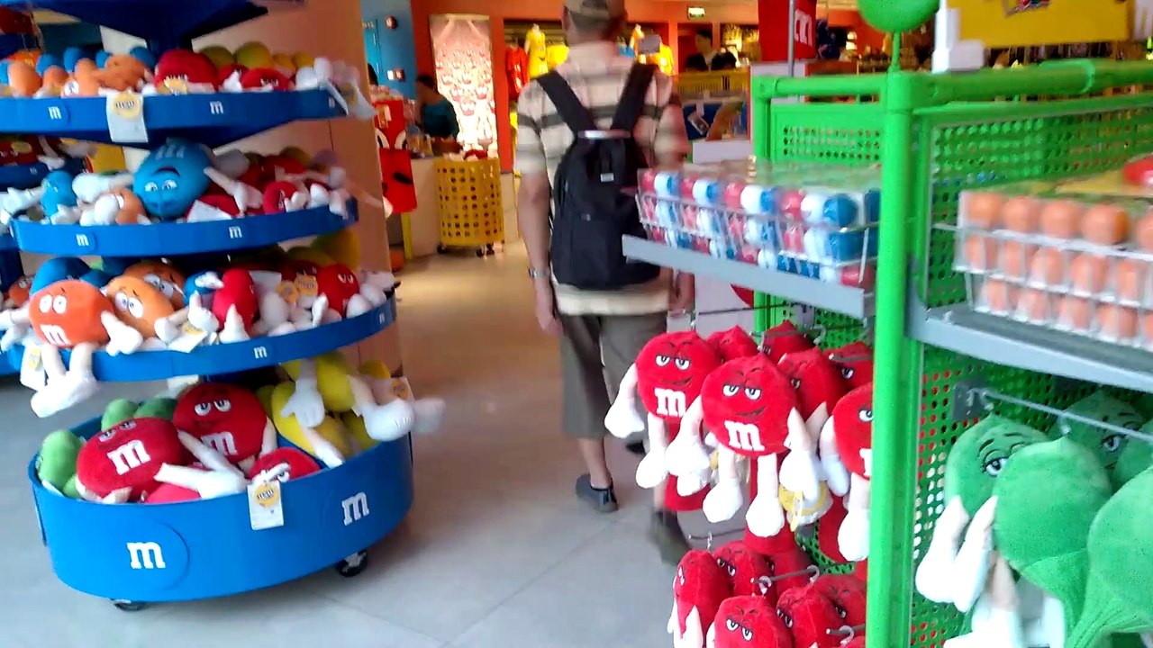 M&M Store Shanghai