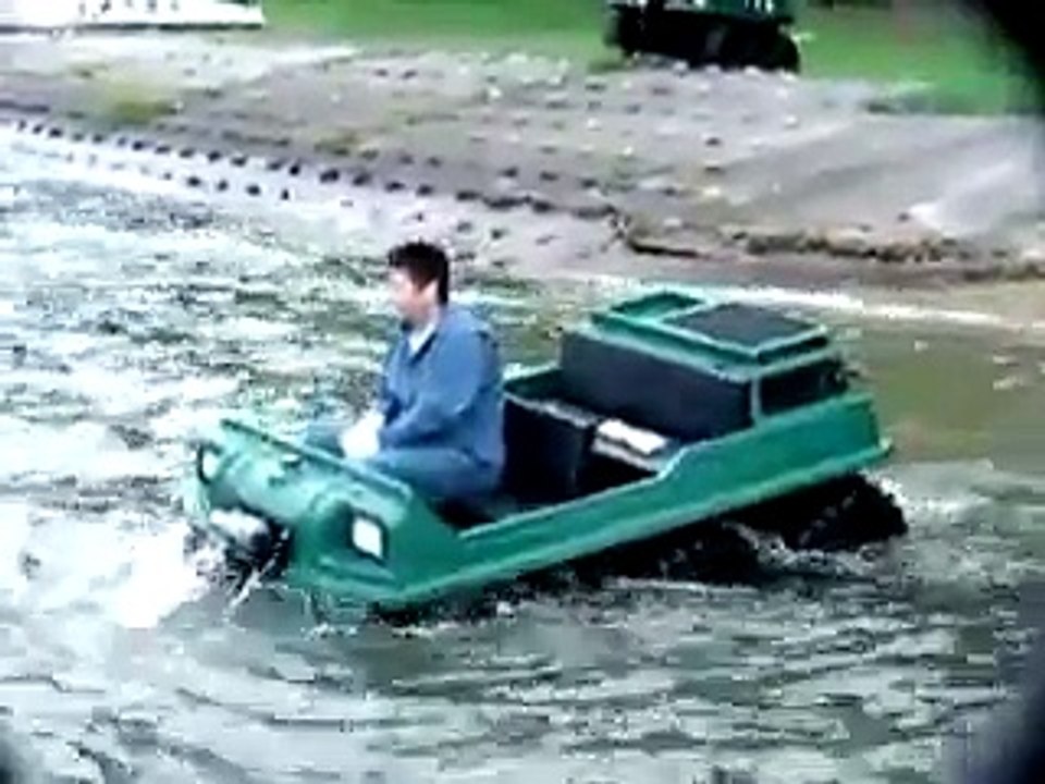 水陸両用車 MAX ATV ３台の水上走行テスト　正規販売元 （株）ノースウエスト