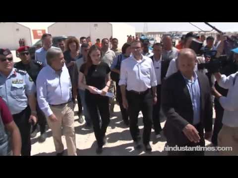 Angelina Jolie has ovaries removed, writes children will never say mom died of ovarian cancer